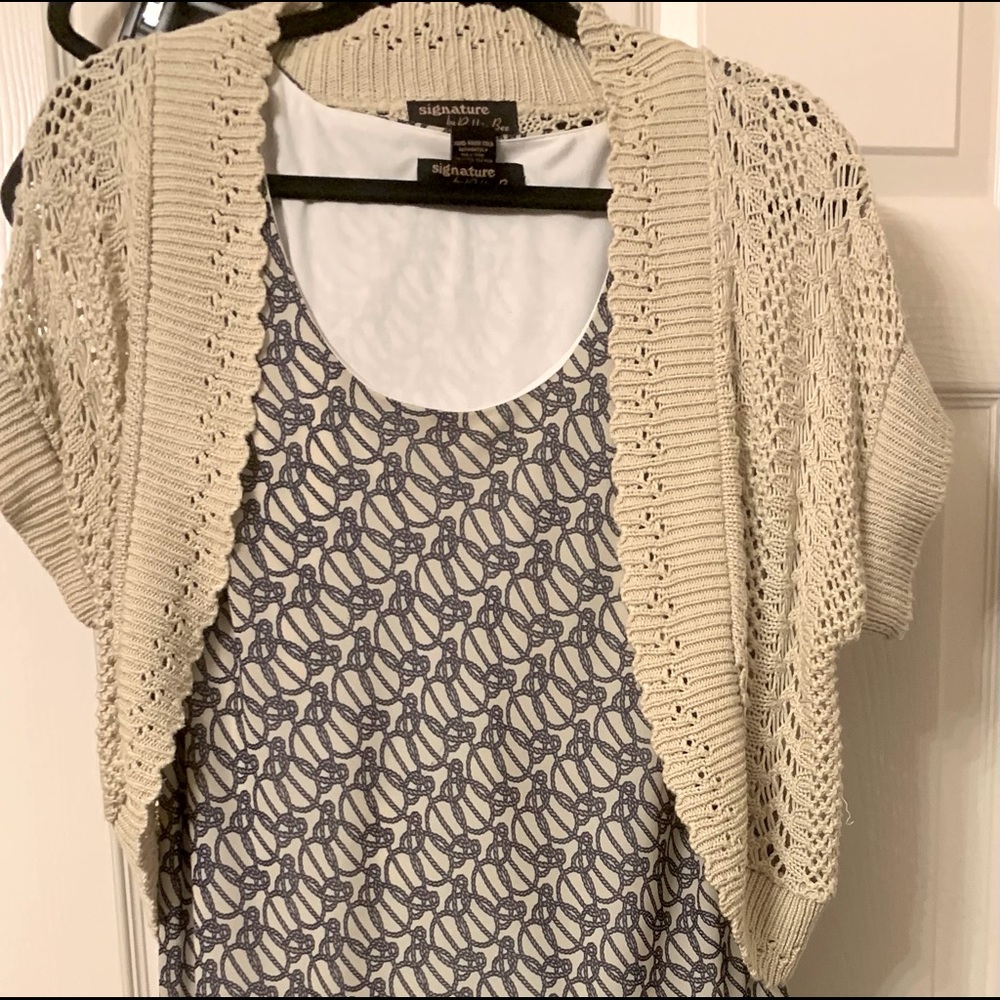 Dress with bottom ruffles